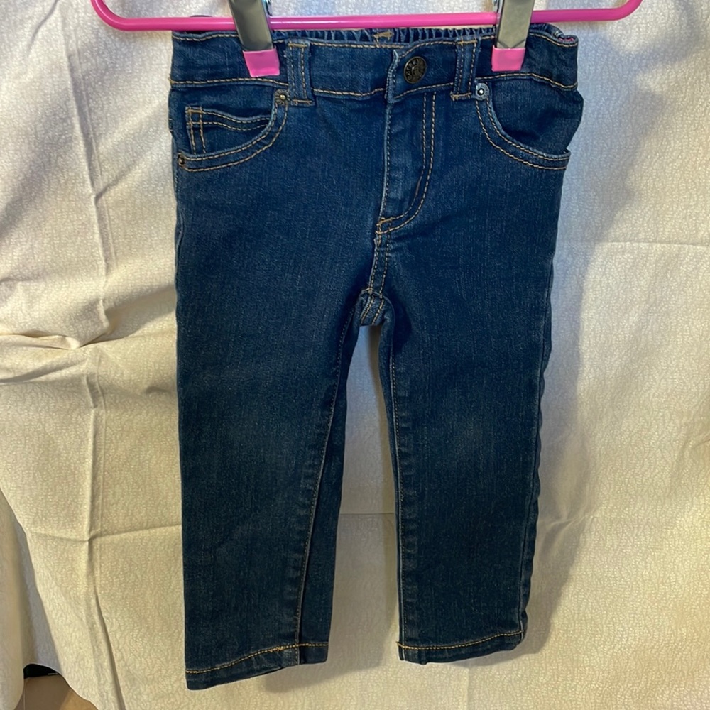 New (w/o tags)  Baby girl Crazy 8 skinny blue denim jeans. Size 18-24 months.
